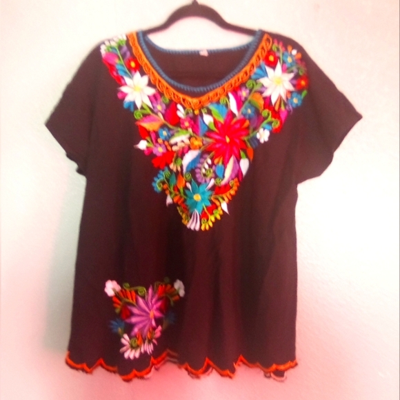 Embroidery blouse ( box U) - Picture 1 of 3